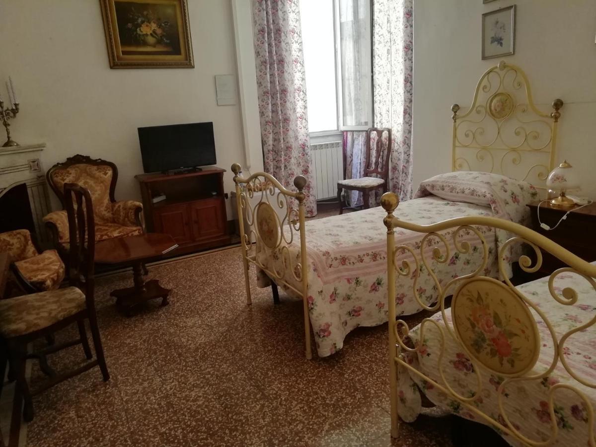 Tanina B & B Sassari Luaran gambar