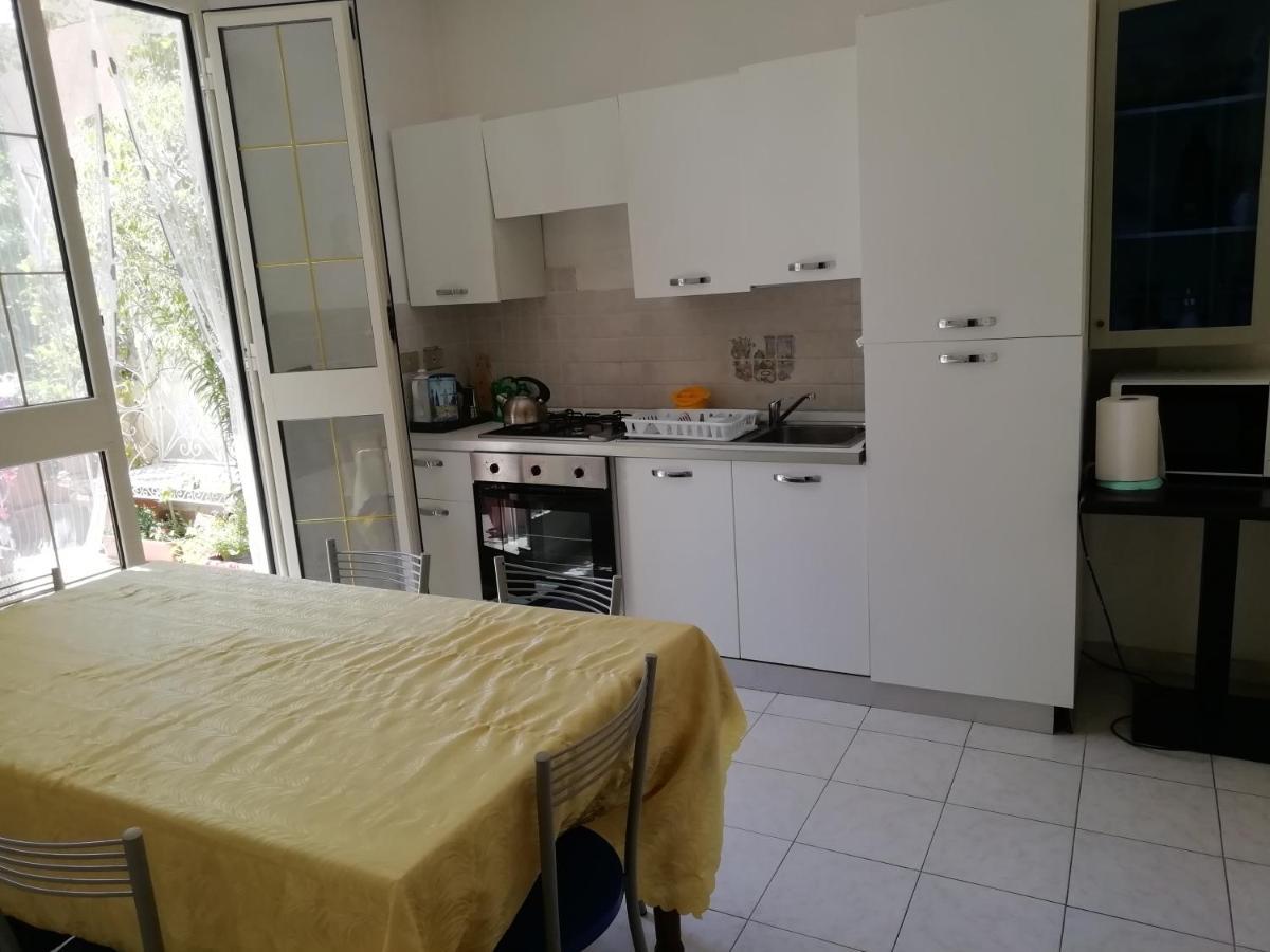 Tanina B & B Sassari Luaran gambar